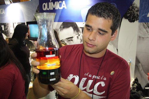 Árbitro Assistente da Federação Paranaense de Futebol
Academico de química