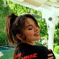 Ice Queen (@fanofsel22) 's Twitter Profile