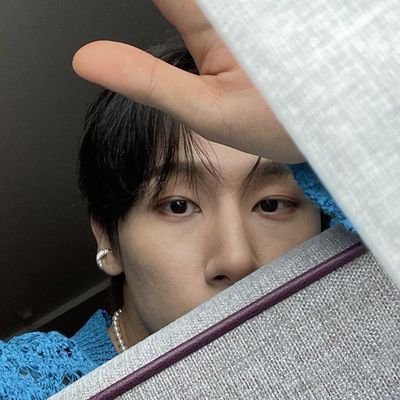 ⌕ Hi hello annyeong 𖠿 〃
𓋜 𝗮𝗻𝗴𝗲𝗹s ˒ 몬스타엑스𓂃
You need free therapy? 𝐶𝘩𝑎𝑛𝑔𝑘𝑦𝑢𝑛 is here to help you!!!