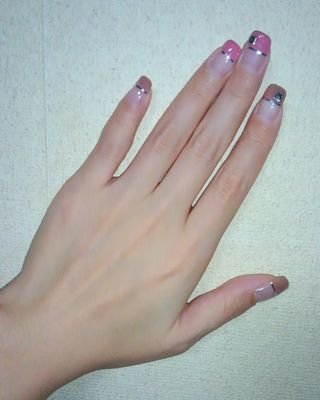 satomin1225sato's profile picture. 気分変調症持ちのぼっちババア(一応既婚者)ゲームps5(esoメイン)エペやdbd好きですが最近できていないのでフォロー外して頂いて大丈夫です🙇‍♀️下手くその料理好き(🍀美味しいは幸せ🍀)他→激辛/心霊/石。人付き合い苦手👻