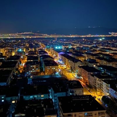 AshqAzmyr's profile picture. الخاص مفتوح ابعث اعترافك