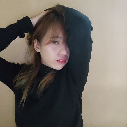 fakesmileyme's profile picture. crazy otaku.