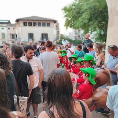 Carpe Doiem
Mestre de cursillos de cutxipando