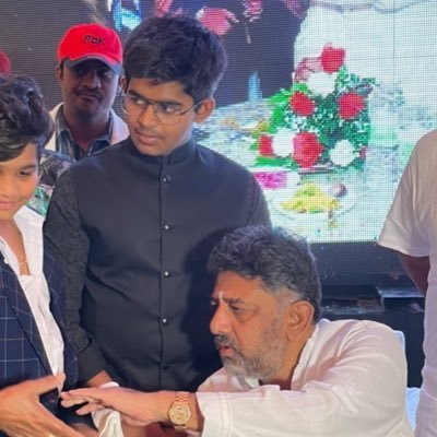 mehra_vihaan's profile picture. 