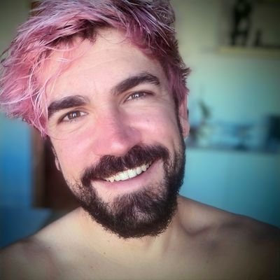 queen_of_data's profile picture. 📝PhD Student at @UJIuniversitat - 📊Data Science - 📈Bayesian Deep Learning in Finance - 🏳️‍⚧️Non binary - politically defined as gay🏳️‍🌈 - He/they