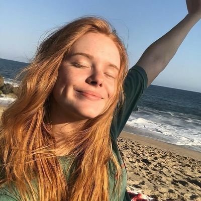 Trixveldz's profile picture. #𝐋𝐔𝐍𝐀: Você é tão normal quanto eu. (Ela/Dela)