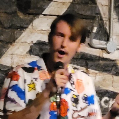 I'm the Dad you wish would walk out on you.
I write things @ https://t.co/bKjtmZ4BBA occasionally.