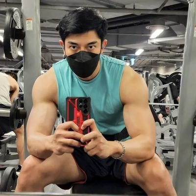 🏋‍♂️For Work ▶️ DM 💦🏋‍♂️   
                                🌏IG/Tiktok/YT: tan.thanadet
                         ↩️ 📘FB : TAN THANADET (👉No Dating​ App👈)