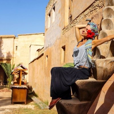 夫の愚痴専用垢。
趣味は旅行、模型、車、絵、デジモノ、カラオケ、手相、写真、登山
突然ファボっても怒らないでください