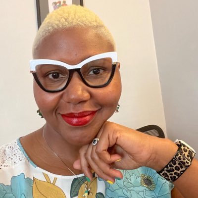 asabiendasf's profile picture. EdD | Wife | Mother | Educator | 🇯🇲 ~ Siempre pa'lante; nunca pa'trás.