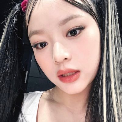 newjeans pics on X: NewJeans for Ditto ๐ #DITTO_OUTNOW