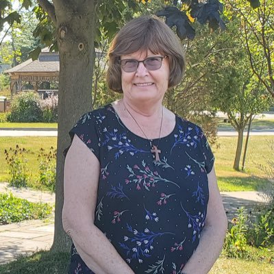Director of Mission & Pastoral Services @hoteldieushaver. Passionate gardener & avid @Raptors fan.