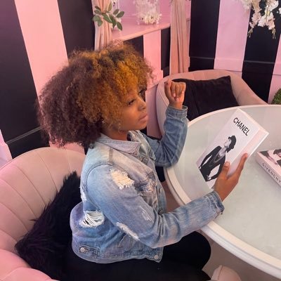 Imma vibe lih babyšāØ Instagram @qween.tasjieir