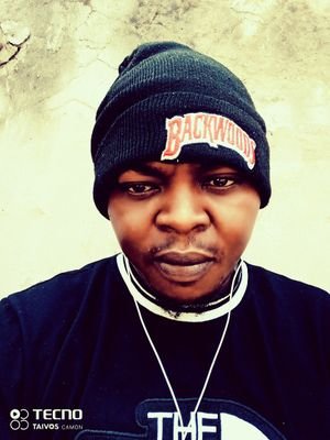 ok4life33's profile picture. Music 🎵🎶 and my outfit gives me joy, and if you've got positive vibes we can break bread 🍞 belee dat👌