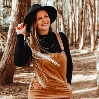 jurbaez_edhs_'s profile picture. Mom 💙 Wife 💍 Texas Speducator at El Dorado High School 🍎