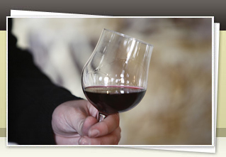 Dansk vinblog | Danish Wine Blog | Rød | Hvid | Boblende | og alt derimellem - se med på http://t.co/6Z7PvbgjaX