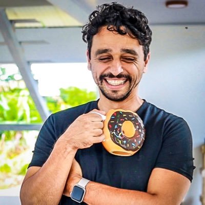 _elprofecris's profile picture. Tomando café y contando historias