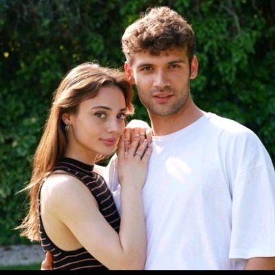 Duy Beni Dizi FAN❤️‍🔥🥴
Ekkan fav ship❤️‍🔥❤️‍🔥