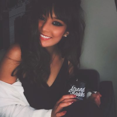 caseyberonilla's profile picture. Sports Lawyer ⚖️ | @MarquetteU Alum🎓 | Previously: @WNBA🧡 @Bucks🦌@FightingIrish☘️ @NESN🎥 @Eagles🏈 @WashWizards🪄 @Warriors🌉 @MarquetteMBB🦅 @MLB⚾️ @NBA🏀