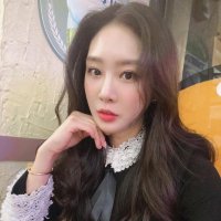 Caroline (@fotgfgert554) Twitter profile photo
