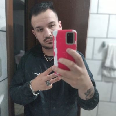 Palud3Paludo's profile picture. Sintonize sua vibração, não há tempo pra viver em vão E não pense mais em desistir, existe um mundo que só quer te ver sorrir🍂