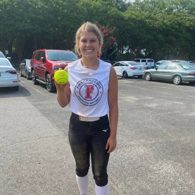 •2024•Madison Central HS #22 • Firecrackers - KY - East(Delong) #22 • Upike Softball commit •