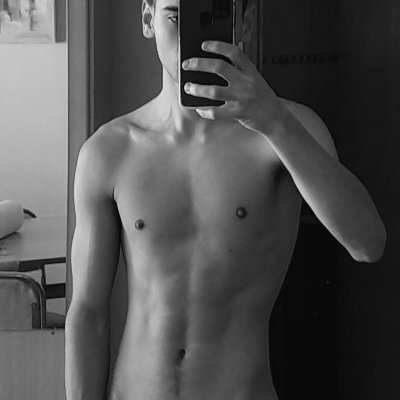 ~Might as well follow 👀
Just my horny side
love daddies
