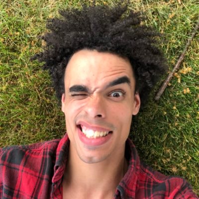 PhillipSaffold's profile picture. I come here to let my bellybutton breathe