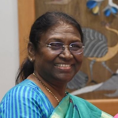 DroupadiMurmuAd's profile picture. 15th President of India 2022 🇮🇳, Ex-MLA from Rainangpur Odisha,
Former Governor of Jarkhand. Fan page
#Droupadi #Murmu #DroupadiMurmu