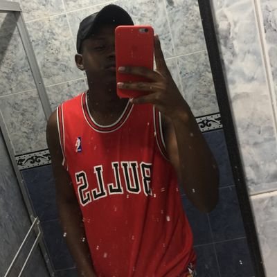 polifacético,
emprendedor,
profesional en proceso (SGSST)
asi de esrable como mi signo sodiacal entre libra y scorpion
23 de octubre del 1996