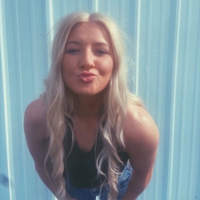 jadajohnsonn5's profile picture. ic softball