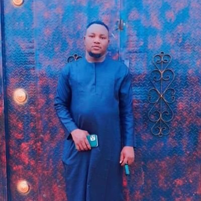 MullarTobias's profile picture. A contractor of all kinds of construction 🚧🏗️.