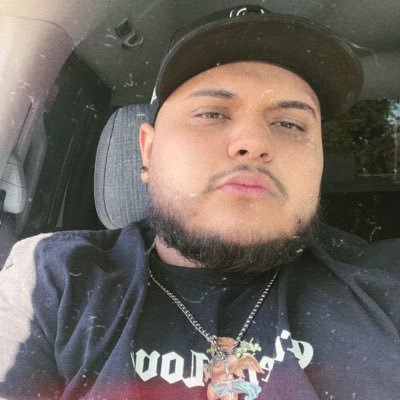 Just a youngin 🤷🏻♂️ that’s gon make it one way or another 🙏🏼☝🏼