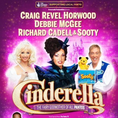 Cinderella @Mayflower Theatre 10th of December 2021-2nd of January 2022 The the lovely @thedebbiemcgee and @chraigrevhorwood
