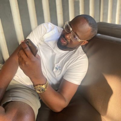 OgidiNaUga's profile picture. positive vibes only!!