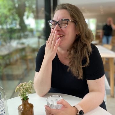 Social & digital strategist specialising in working with charities @Catnip_Comms👩‍💻🐈. Part of @techforgoodlive🎙️. Oxfordshire based, Yorkshire raised.