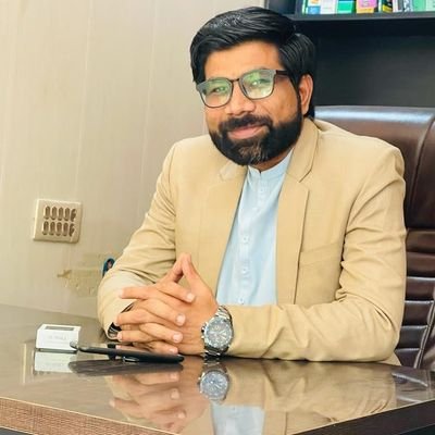 Advocate 👉 Zeeshan Law Company, Member of Punjab Bar Council. Member of High Court and Lahore Bar Associations. Additional General Secretary of ILF.