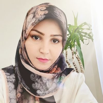 ناز پرورد تنعم نبرد راه به دوست
عاشقی شیوه رندان بلاکش باشد
