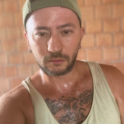 Lawrence863112's profile picture. 