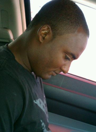 Shernardj's profile picture. 