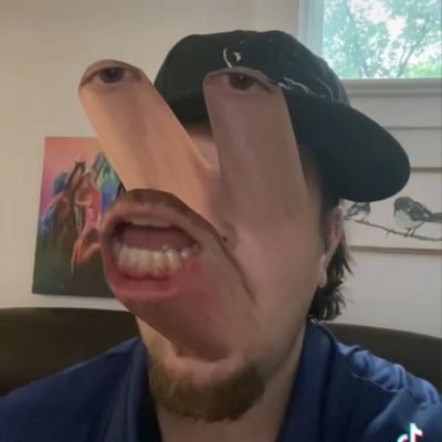 sagerivie's profile picture. sup dorks