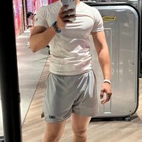 wei (@wei56986229) 's Twitter Profile