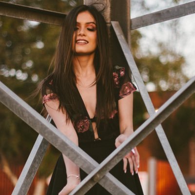 azzmefeliz's profile picture. 𝐋𝐢𝐜𝐞𝐧𝐜𝐢𝐚𝐝𝐚 𝐞𝐧 𝐍𝐮𝐭𝐫𝐢𝐜𝐢𝐨́𝐧🍒 𝟷/𝟺 𝒹𝑒 𝓈𝒾𝑔𝓁𝑜