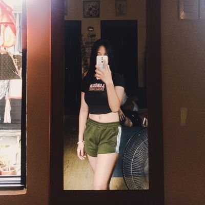 maria_dyyy's profile picture. 💛💛