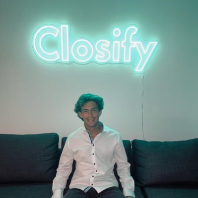 Alex from Closify