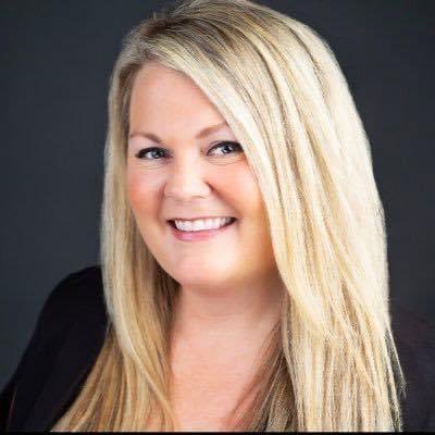 Executive Director, Blue Missouri. A rural mom fighting for rural schools. Host of the “Dirt Road Democrat” podcast. Follow my work at: https://t.co/zSrCNbH2TC