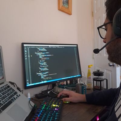 juan_fuentest's profile picture. Desarrollador, Papa , Hermano , amante de hacer niuna wea..