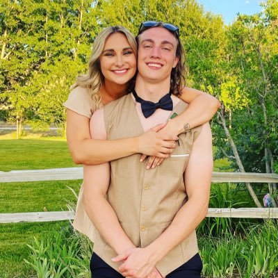 University of Wyoming Alumni x2 šš¤ ā¢GWHā¤ļø