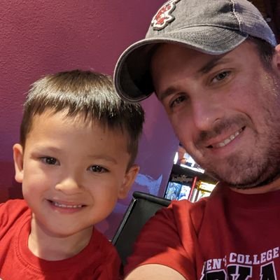 Chris_CardsFan's profile picture. Dad, #stlcards, #arkansasrazorbacks. Oh and I don't care about your computer issues.