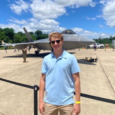 edwardstcole's profile picture. Nova | Uva